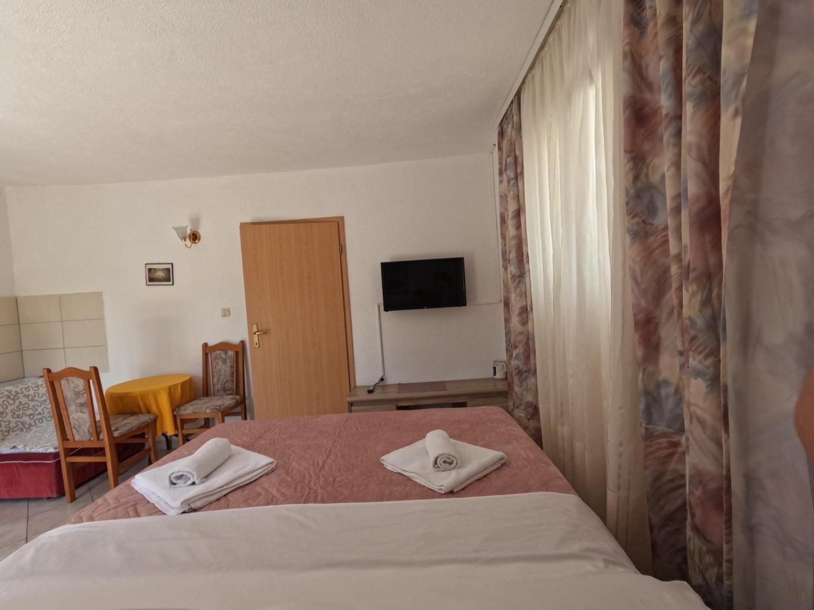 Apartmani Lena Šibenik Exterior foto